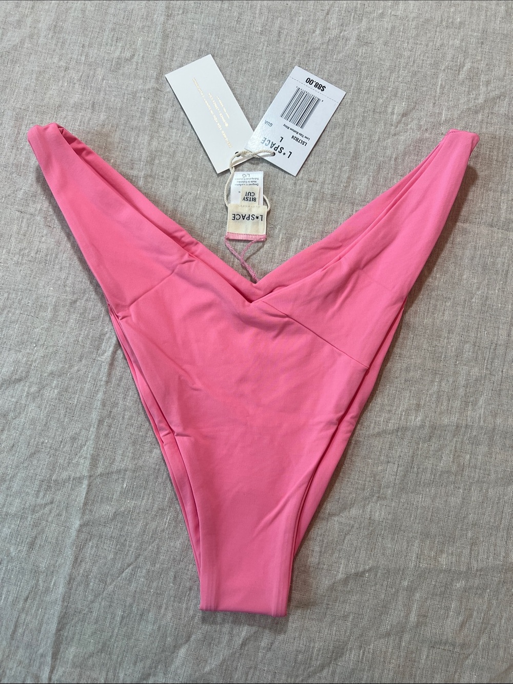 l*space Stella Low Tide Bikini Bottom in the shade Guava. Size L. NWT
